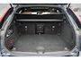 Volvo XC60 2.0 Recharge T8 AWD Inscription | Trekhaak | Panoramadak | Head-up Display | Harman Kardon Audio | 360 Graden Camera | Parkeerassistent | Keyless Entry | Elektrische Achterklep | Stoelverwarming | Cruise Control Adaptief | BLIS | Navigatie | Apple Carplay | Android Auto