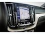 Volvo XC60 2.0 Recharge T8 AWD Inscription | Trekhaak | Panoramadak | Head-up Display | Harman Kardon Audio | 360 Graden Camera | Parkeerassistent | Keyless Entry | Elektrische Achterklep | Stoelverwarming | Cruise Control Adaptief | BLIS | Navigatie | Apple Carplay | Android Auto
