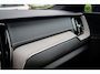 Volvo XC60 2.0 Recharge T8 AWD Inscription | Trekhaak | Panoramadak | Head-up Display | Harman Kardon Audio | 360 Graden Camera | Parkeerassistent | Keyless Entry | Elektrische Achterklep | Stoelverwarming | Cruise Control Adaptief | BLIS | Navigatie | Apple Carplay | Android Auto