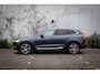 Volvo XC60 2.0 Recharge T8 AWD Inscription | Trekhaak | Panoramadak | Head-up Display | Harman Kardon Audio | 360 Graden Camera | Parkeerassistent | Keyless Entry | Elektrische Achterklep | Stoelverwarming | Cruise Control Adaptief | BLIS | Navigatie | Apple Carplay | Android Auto
