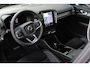 Volvo EX40 Single Motor Extended Range Plus Black Ed. 82 kWh | Apple Carplay & Android Auto | Bestuurdersstoel in hoogte verstelbaar | Buitenspiegels elektrisch inklapbaar | Cruise control adaptief met Stop&Go en stuurhulp |  Dodehoekdetectie met correctie | Hemelbekleding donker | Voorstoelen verwarmd | Warmtepomp