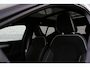 Volvo EX40 Single Motor Extended Range Plus Black Ed. 82 kWh | Apple Carplay & Android Auto | Bestuurdersstoel in hoogte verstelbaar | Buitenspiegels elektrisch inklapbaar | Cruise control adaptief met Stop&Go en stuurhulp |  Dodehoekdetectie met correctie | Hemelbekleding donker | Voorstoelen verwarmd | Warmtepomp