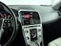 Volvo XC60 2.0 T5 FWD Ocean Race | Panoramadak | Park assist | Harman Kardon | Stoelverwarming