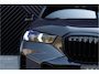 BMW X5 xDrive50e LCI M-sport Pro Skylounge M-Seats H&K Stoelvent Softclose Alcantaradak 360 ACC Carbon Iconic Trekhaak