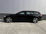 Volvo V60 2.0 T6 Recharge AWD R-Design Long Range | Trekhaak | Harman-Kardon | Camera