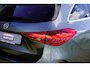 Mercedes-Benz C-klasse Estate 300 AMG Line in nieuwstaat |BTW |Digital Light |Burmester geluid |Panoramadak |Selenietgrijs |19" AMG velgen |1e eigenaar |258 pk |Camera |Cruise |Navi