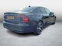 Volvo S60 2.0 B4 Ultimate Dark | Panoramadak | Head-up Display | Harman Kardon Audio | Achteruitrijcamera | Keyless Entry | Elektrisch Verstelbare Voorstoelen | Stoelverwarming voor en achter | Cruise Control Adaptief | BLIS | Google Navigatie | Apple Carplay | Android Auto