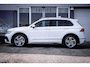 Volkswagen Tiguan 1.4 TSI eHybrid R-Line Org.NL|Carplay|Elek-trekhaak|Elek-a.klep|Virtual-cockpit|Dealeronderhouden