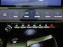 Peugeot 408 e-408 GT Avantage 58 kWh | PANORAMADAK | FOCAL HI-FI | ALCANTARA | STOEL- EN STUURVERWARMING |