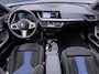 BMW 1-Serie 118i High Executive M-sport | Incl. 12 maanden garantie | Cruise control | Kuipstoelen | Schuif/kantel dak | Climate control | Apple carplay | Navigatie | DAB radio | Harman/Kardon |