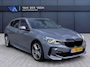 BMW 1-Serie 118i High Executive M-sport | Incl. 12 maanden garantie | Cruise control | Kuipstoelen | Schuif/kantel dak | Climate control | Apple carplay | Navigatie | DAB radio | Harman/Kardon |