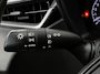 Toyota Corolla Touring Sports 1.8 Hybrid Dynamic Navigatie Apple CarPlay Android Auto Camera Parkeerhulp Adaptive Cruise Control Stuurverwarming Climate Control Lichmetalen velgen