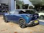 Peugeot 3008 1.2 Hybrid 145 GT | 360 Graden Camera | Dodehoek detectie | Elektrische Achterklep | Stoel- & Stuurwielverwarming | Navigatie | Keyless Entry | Parkeersensoren | Full LED Matrix verlichting | Adaptieve Cruise Control | Draadloze Apple Carplay & Android Auto | 19" Lichtmetalen Velgen |