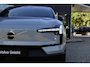 Volvo EX30 Single Motor Extended Range Plus 69 kWh | Verwarmbare voorstoelen en stuurwiel | Warmtepomp | Adaptieve cruise control | Keyless | Apple carplay/Android auto | 19 Inch lichtmetalen velgen | Elektrische achterklep | Pilot Assist |