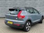 Volvo XC40 Recharge Pro | Warmtepomp | Trekhaak | Two-Tone | Harman Kardon Audio | Panoramadak | 360 Graden Camera | Keyless Entry | Elektrische Achterklep | Elektrisch Verstelbare Voorstoelen | Stoelverwarming | Cruise Control Adaptief | BLIS | Navigatie | Apple Carplay | Android Auto
