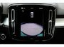 Volvo XC40 B4 Plus Dark | Trekhaak | Verwarmbare voorstoelen en stuurwiel | 4 seizoenen banden | Premium audio by Harman Kardon | Adaptieve cruise control | Verwarmbare voorruit | Keyless | Elektrische achterklep | Apple carplay/Android auto