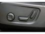Volvo XC40 B4 Plus Dark | Trekhaak | Verwarmbare voorstoelen en stuurwiel | 4 seizoenen banden | Premium audio by Harman Kardon | Adaptieve cruise control | Verwarmbare voorruit | Keyless | Elektrische achterklep | Apple carplay/Android auto