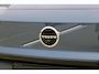 Volvo EX30 Single Motor Extended Range Ultra | 45th Anniversary Edition | 5 jaar garantie - (2 jaar extra fabrieksgarantie) | Zwarte Interieur Bekleding | 20 inch lichtmetalen velgen | Getint glas achter | Verwarmde voorstoelen en stuurwiel | Panoramadak | 360 Graden Camera | Premium Aduio By Harman Kardon | Draadloze telefoonlader | Pilot Assist | Parkeerassistent |