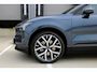 Volvo EX30 Single Motor Extended Range Ultra | 45th Anniversary Edition | 5 jaar garantie - (2 jaar extra fabrieksgarantie) | Zwarte Interieur Bekleding | 20 inch lichtmetalen velgen | Getint glas achter | Verwarmde voorstoelen en stuurwiel | Panoramadak | 360 Graden Camera | Premium Aduio By Harman Kardon | Draadloze telefoonlader | Pilot Assist | Parkeerassistent |