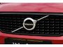 Volvo XC40 T4 Recharge Inscription | Premium audio by Harman Kardon | Adaptieve cruise control | Elektrische voorstoelen | Verwarmbare voorruit | Draadloze telefoonlader  | Extra getint glas achter |