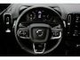 Volvo XC40 T4 Recharge Inscription | Premium audio by Harman Kardon | Adaptieve cruise control | Elektrische voorstoelen | Verwarmbare voorruit | Draadloze telefoonlader  | Extra getint glas achter |