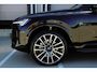 Volvo XC90 T8 Plug-in hybrid Ultra Black Edition | 22" Lichtmetalen Wielen | Bowers & Wilkins Premium Audio | Luchtvering | Geventileerde Voorstoelen met Massage | Extra Getint Glas | Google Infotainment | Nappa Lederen bekleding