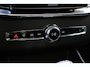 Volvo XC90 T8 Plug-in hybrid Ultra Black Edition | 22" Lichtmetalen Wielen | Bowers & Wilkins Premium Audio | Luchtvering | Geventileerde Voorstoelen met Massage | Extra Getint Glas | Google Infotainment | Nappa Lederen bekleding