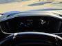 Peugeot e-208 EV GT Pack 50 kWh Panorama Dak | Alcantara/Leer | Camera | Adaptieve Cruise | Stoelverwarming | 17" Lichtmetaal | Climate | Carplay | Digitaal Dashboard | Achteruitrijcamera | Airco (automatisch) | Apple Carplay/Android Auto|telefoonintegratie premium