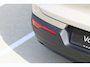 Volvo XC40 B4 Plus Dark | Panoramadak | Trekhaak | Verwarmbare voorstoelen en stuurwiel | Premium audio by Harman Kardon | Adaptieve cruise control