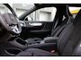 Volvo XC40 B4 Plus Dark | Panoramadak | Trekhaak | Verwarmbare voorstoelen en stuurwiel | Premium audio by Harman Kardon | Adaptieve cruise control