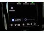 Volvo XC40 B4 Plus Dark | Panoramadak | Trekhaak | Verwarmbare voorstoelen en stuurwiel | Premium audio by Harman Kardon | Adaptieve cruise control