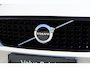 Volvo XC40 B4 Plus Dark | Trekhaak | Verwarmbare voorstoelen en stuurwiel | Premium audio by Harman Kardon | Adaptieve cruise control |