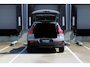 Volvo XC40 B4 Plus Dark | Trekhaak | Verwarmbare voorstoelen en stuurwiel | Premium audio by Harman Kardon | Adaptieve cruise control | Verwarmbare voorruit | Keyless | Elektrische achterklep | Apple carplay/Android auto