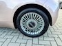 Fiat 500e Passion 42 kWh Keyless Start | Apple CarPlay/Android Auto | Climate Controle | Cruise Controle | Lichtmetalen velgen | | Airco | Apple Carplay/Android Auto|telefoonintegratie premium | Boordcomputer