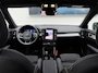 Volvo XC40 B4 Plus Black Edition | Elektrisch bedienbare trekhaak | Harman & Kardon audio | 360-graden camera