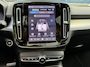 Volvo XC40 B4 Plus Black Edition | Elektrisch bedienbare trekhaak | Harman & Kardon audio | 360-graden camera