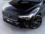 Volvo XC60 2.0 T6 Plug-in hybrid AWD Ultra Black Edition - R-Design l Pano l HUD l Memory