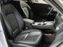 Hyundai Kona Limited 64kWh 201PK | 1ste eigenaar | ACCU 95% | LEER | AppleCarplay/AndroidAuto | Adaptief Cruise Control | Head-UP Display | Dodehoekdetectie | Camera | Stoel/Stuur/Achterbank verwarming | Stoelkoeling | AUTOMAAT | Isofix | Privacy Glass | Warmtepomp |