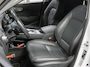 Hyundai Kona Limited 64kWh 201PK | 1ste eigenaar | ACCU 95% | LEER | AppleCarplay/AndroidAuto | Adaptief Cruise Control | Head-UP Display | Dodehoekdetectie | Camera | Stoel/Stuur/Achterbank verwarming | Stoelkoeling | AUTOMAAT | Isofix | Privacy Glass | Warmtepomp |