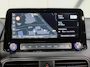 Hyundai Kona Limited 64kWh 201PK | 1ste eigenaar | ACCU 95% | LEER | AppleCarplay/AndroidAuto | Adaptief Cruise Control | Head-UP Display | Dodehoekdetectie | Camera | Stoel/Stuur/Achterbank verwarming | Stoelkoeling | AUTOMAAT | Isofix | Privacy Glass | Warmtepomp |