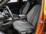 Peugeot e-2008 EV Allure 50 kWh 136PK | 1ste eigenaar | ACCU 91% | AppleCarPlay/AndroidAuto | Climate Control | Navigatie | Cruise Control | Camera | Keyless | FULL LED | LMV | Parkeersensoren | Privacy Glass | Isofix | DAB Radio |