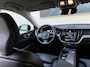 Volvo XC60 T8 AWD Inscription | Harman & Kardon audio | Verwarmde voor- en achterstoelen | Memory | Schuif-/kanteldak