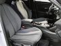 Peugeot e-2008 EV Allure Avantage 54 kWh 156PK | 1ste eigenaar | ACCU 98% | AppleCarPlay/AndroidAuto | Climate Control | Adaptive Cruise Control | 360'Camera | Keyless | FULL LED | Navigatie | LMV | Parkeersensoren | Privacy Glass | Isofix |
