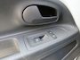 Volkswagen Up! 1.0 take up! Comf. BlueMotion 1e Eigenaar!!! * Rijklaarprijs incl. garantie * Airco * Electrische Ramen * Central vergr. * 5 Deurs *
