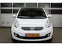 Kia Venga 1.4 CVVT trekhaak..clima. glazen schuifdak camera.cruise control. navigatie.half leder bekleding..