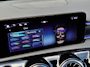 Mercedes-Benz A-klasse 180 Star Edition Luxury Line | Trekhaak Wegklapbaar | Achteruitrijcamera | Stoelverwarming | Sfeerverlichting | Multibeam LED | Dodehoekassistentie | Keyless-GO