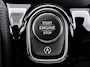 Mercedes-Benz A-klasse 180 Star Edition Luxury Line | Trekhaak Wegklapbaar | Achteruitrijcamera | Stoelverwarming | Sfeerverlichting | Multibeam LED | Dodehoekassistentie | Keyless-GO