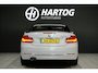 BMW 2-Serie Cabrio 220i High Executive + CAMERA / LEDER / STOELVERWARMING / GROOT SCHERM