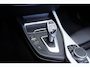 BMW 2-Serie Cabrio 220i High Executive + CAMERA / LEDER / STOELVERWARMING / GROOT SCHERM