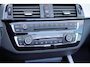 BMW 2-Serie Cabrio 220i High Executive + CAMERA / LEDER / STOELVERWARMING / GROOT SCHERM